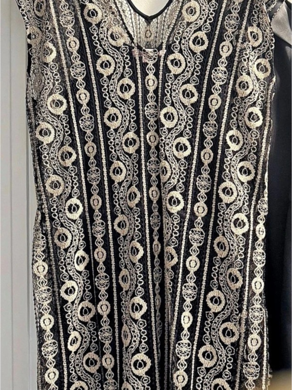 Paisley short Dress in Black &Cream Like New